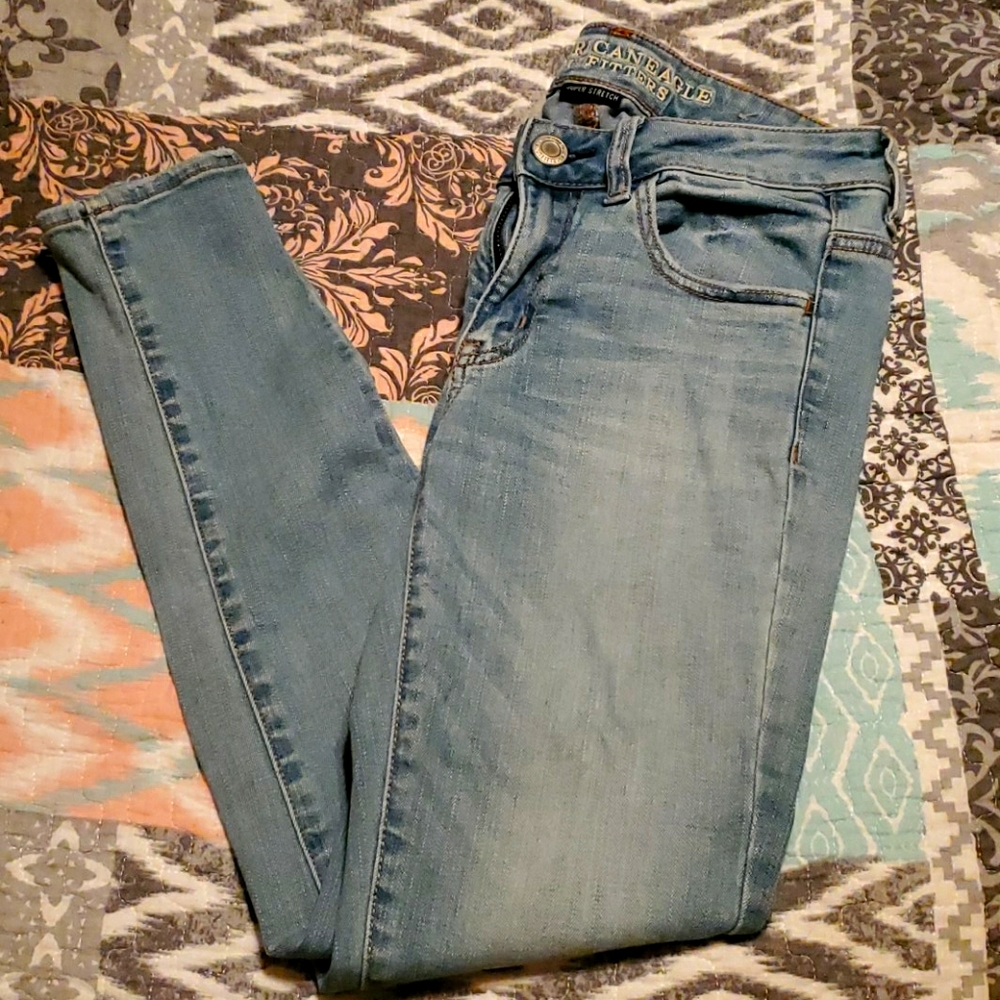 American Eagle Skinnies